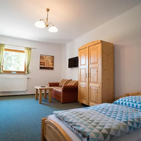 U Stribrneho Jelena Cheb